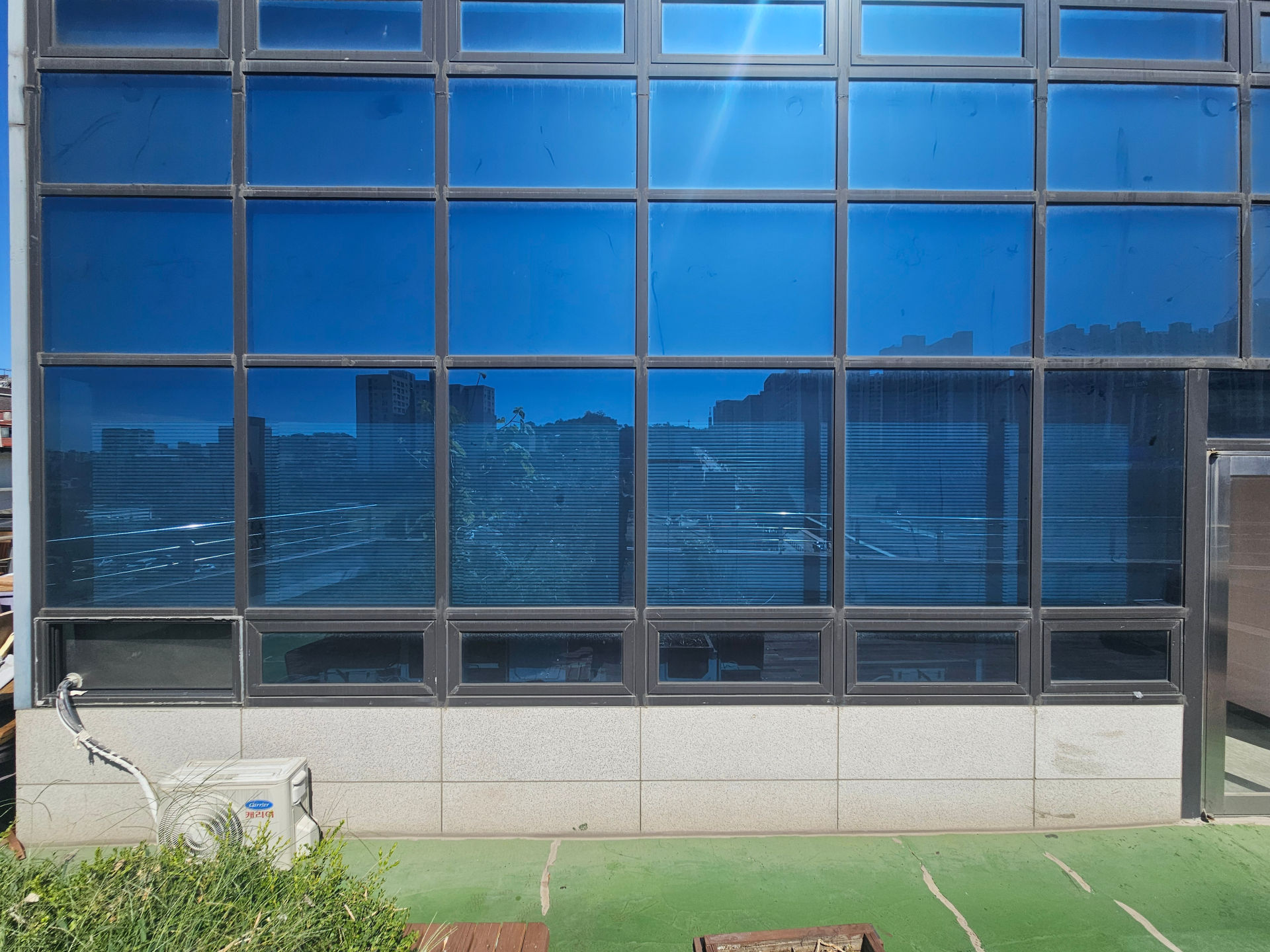 /user/p/plusad/editor/2605/8317e230c1057b981e66070c5794c0f5_1778736230_2607.jpg 이미지크게보기